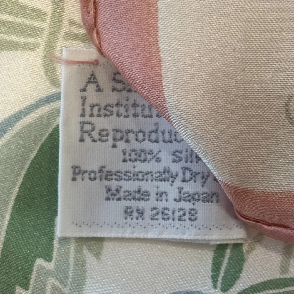 Vintage Smithsonian Institute Floral Silk Scarf 31